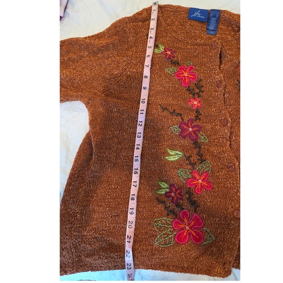 Rust Brown Floral Embroidered Knit Cardigan Boho Fall Vintage Vibe Size Medium - Picture 4 of 8